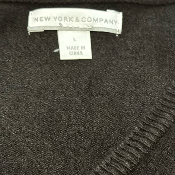 New York Company Black Blouse/sweater 100% Acrylic Size L long Sleeve - Picture 4 of 6